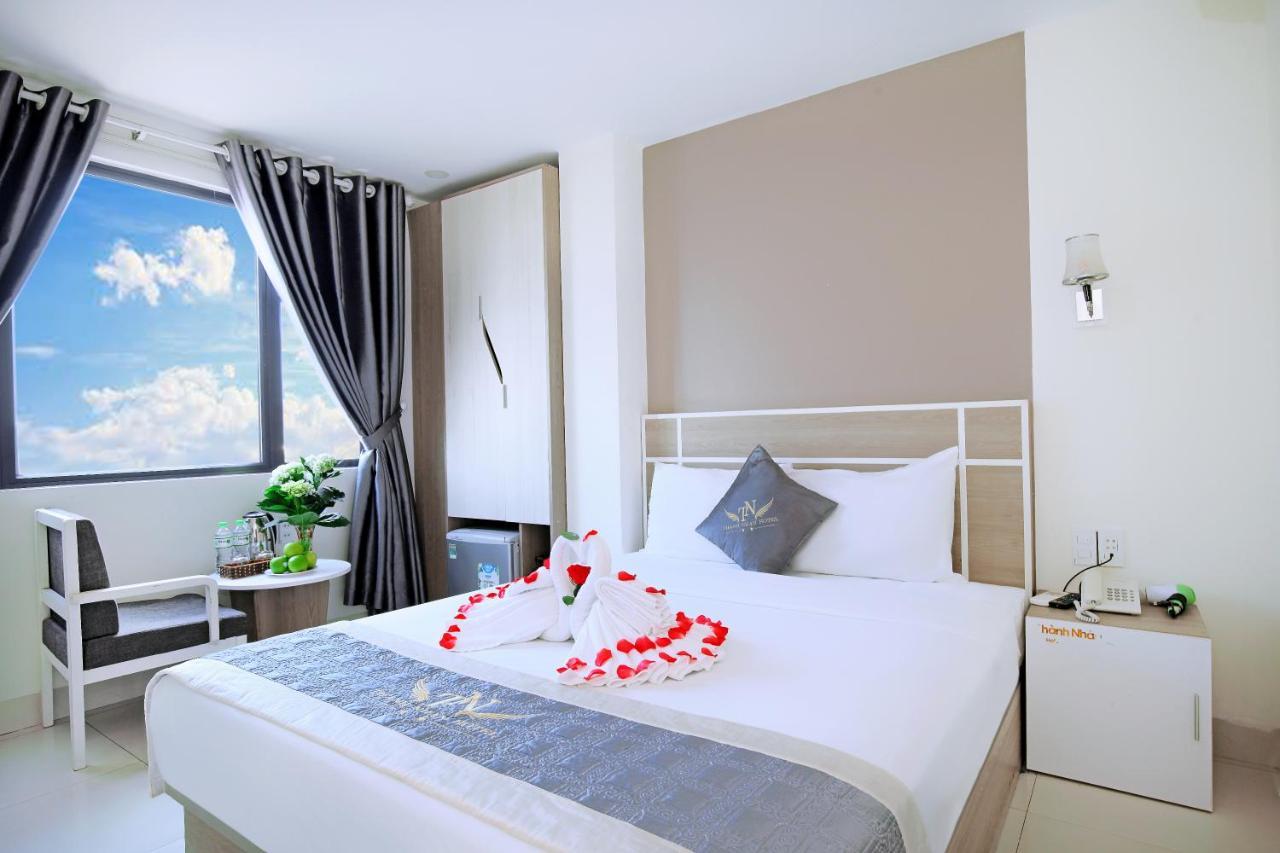 Thanh Nhan Hotel Da Nang Exterior photo